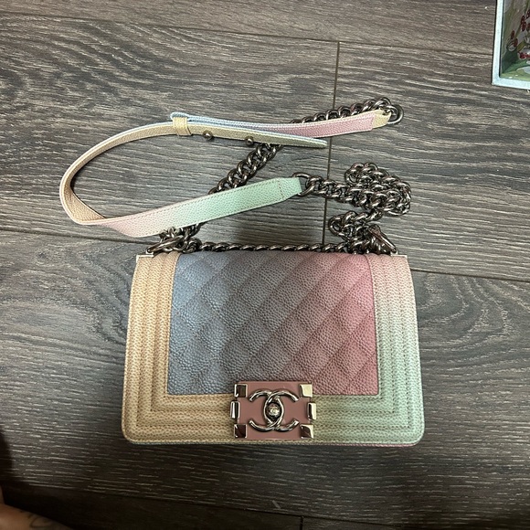 Selling this authentic Multicolor Chanel boy bag - Picture 2 of 6